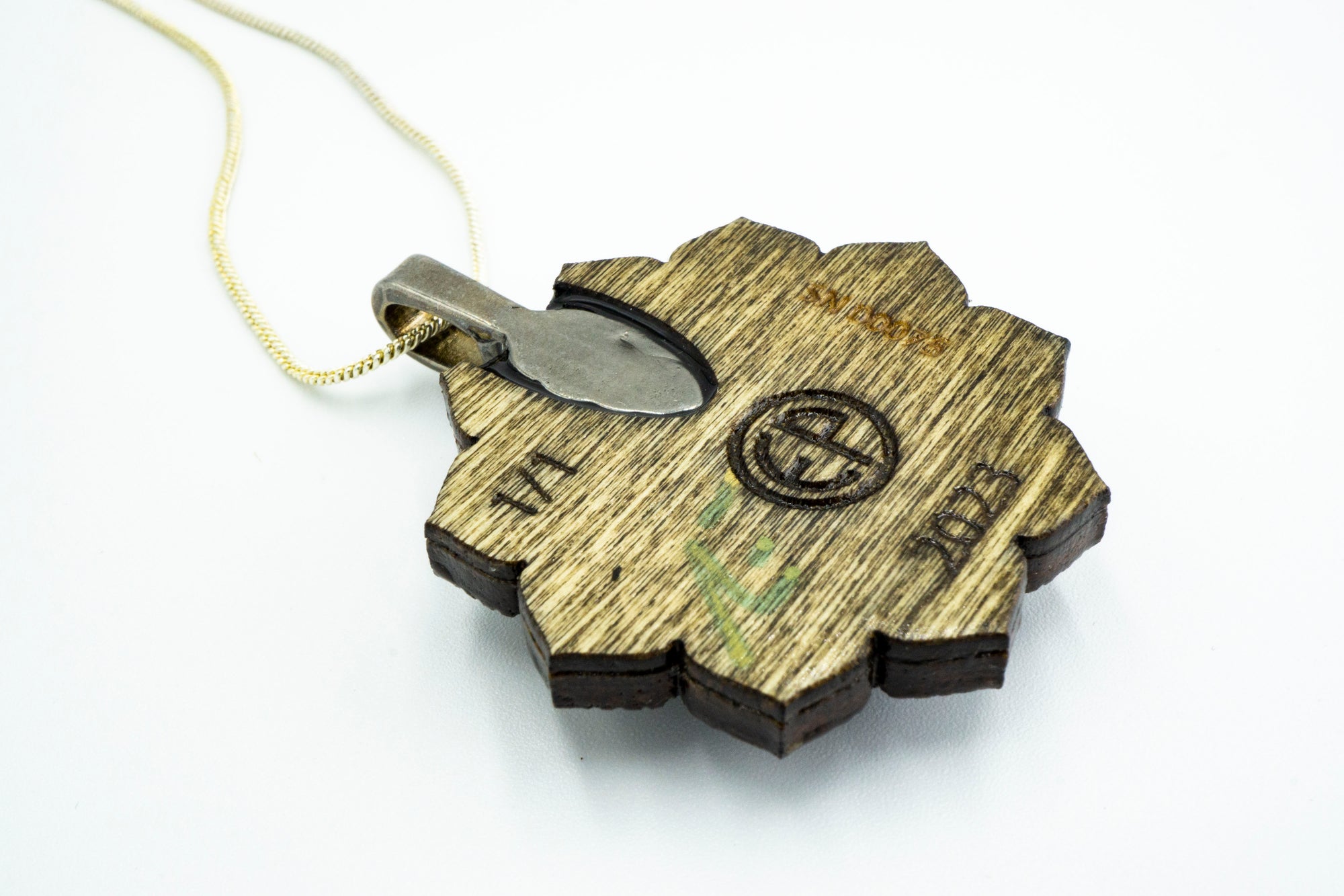 Elevated Pendant - Cerebral Impulse - 00075