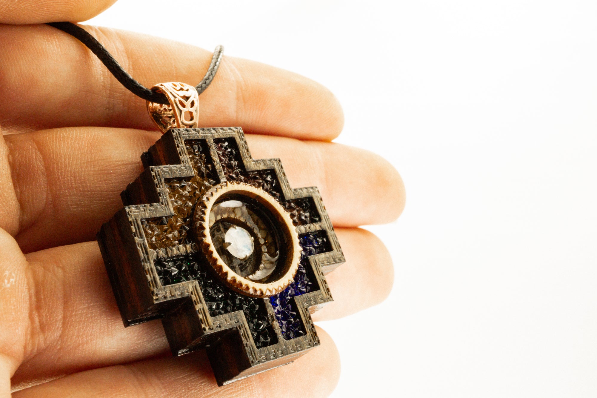 Elevated Pendant - Andean Cross - 185