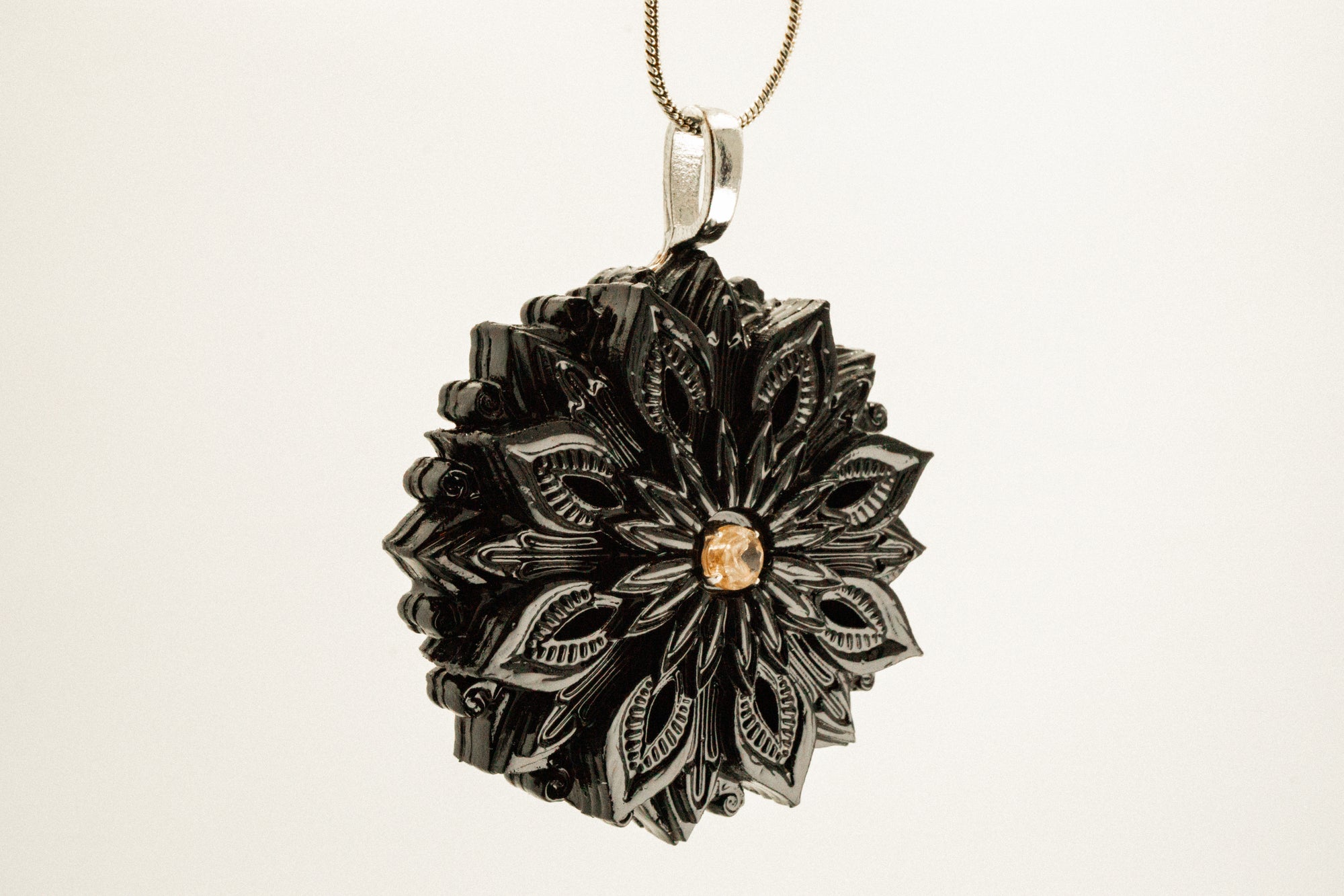 Elevated Pendant - Grandiose Dreams - 231