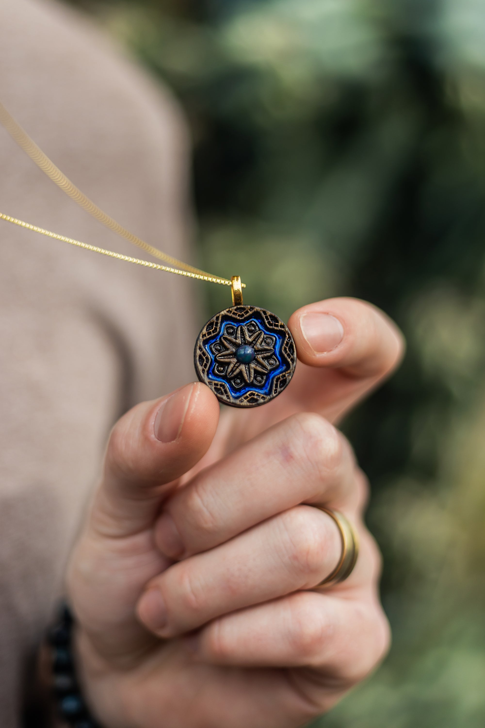 Dark Stain Mini Mandala Tranquility - Ethiopian Opal